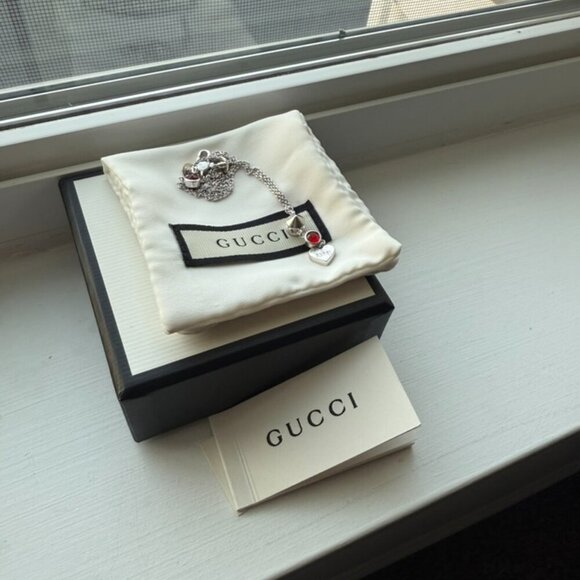 Gucci 925 Sterling Silver Red Heart Pendant Necklace with Box & Dustbag - Picture 5 of 11